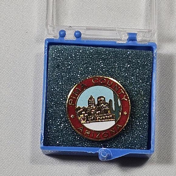 Vintage Pima County Arizona Lapel Pin Hat Vest Red - Picture 1 of 3